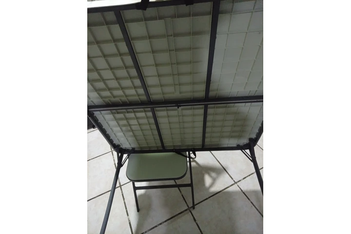 $1500 : Mesa y sillas plegables image 3