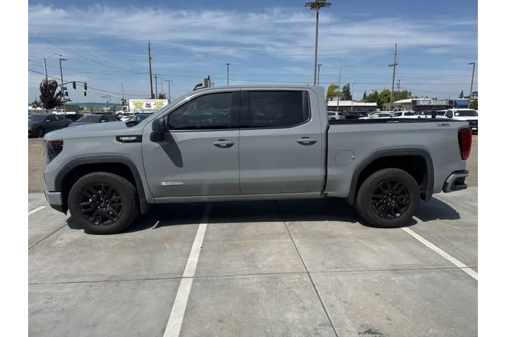 2024 GMC Sierra 1500 Elevation image 3