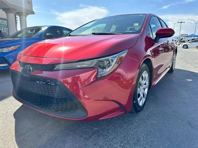 $19995 : Pre-Owned 2021 Corolla LE Sed image 2