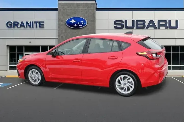 $21990 : Subaru Impreza 2024 AWD Base image 7