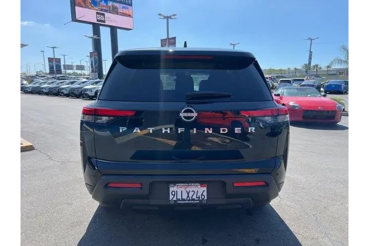 $27081 : Nissan Pathfinder 2024 S 4dr image 5