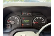 $33995 : Ford E-Series 2017 E-350 SD thumbnail