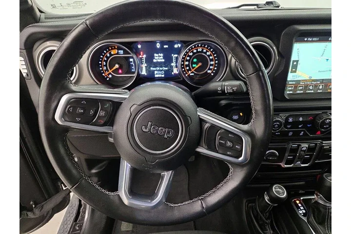 $30998 : Jeep Wrangler Unlimited 2022 image 10