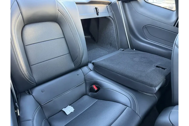 $35665 : Ford Mustang 2025 EcoBoost 2 image 7