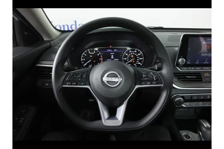 $25875 : Nissan Altima 2025 AWD 2.5 S image 10