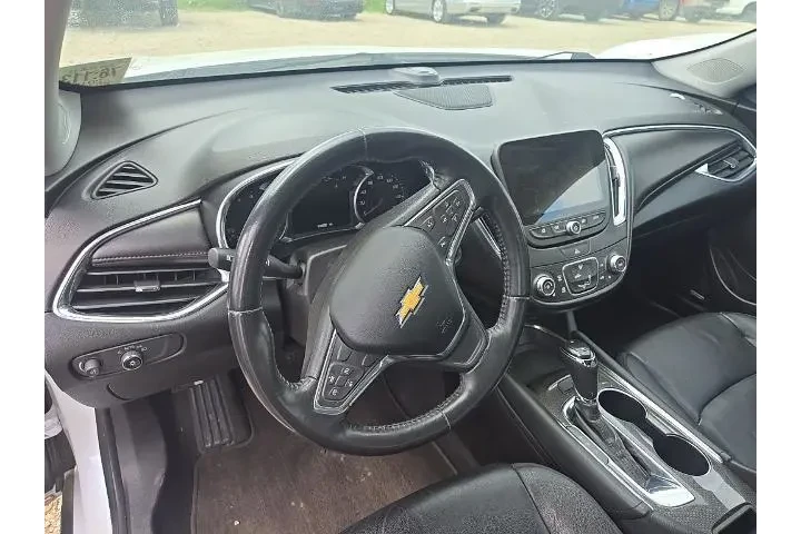 $11715 : Chevrolet Malibu 2016 LT 4dr image 6