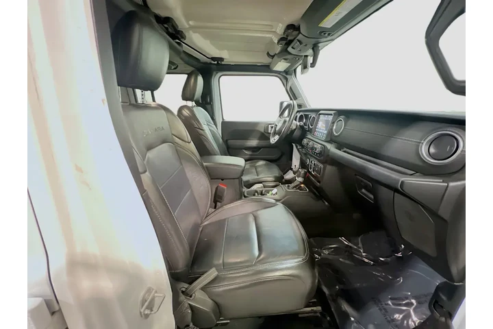 $26485 : Jeep Wrangler Unlimited 2022 image 9
