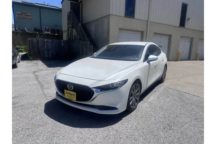 $14900 : 2020 3 Sedan Select image 1
