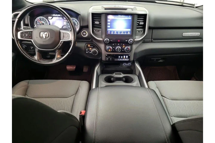 $35998 : Ram 1500 2021 4x4 Big Horn 4 image 9