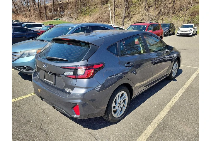 $21510 : Subaru Impreza 2024 AWD Base image 6