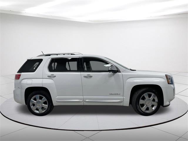 $11069 : Pre-Owned 2015 Terrain Denali image 2