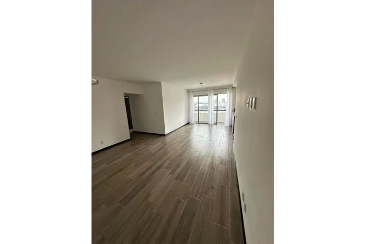 $1200 : Apartamento Nuevo en Renta en image 6