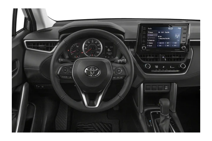 $23990 : 2022 Corolla Cross LE image 7