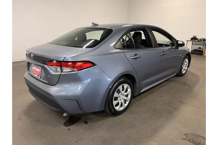 $19379 : Toyota Corolla 2023 LE 4dr S image 3