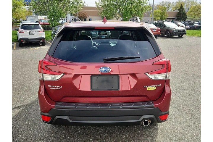 $28488 : Subaru Forester 2023 AWD Lim image 5