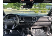 $41989 : Gold Certified2022 Tacoma TRD thumbnail