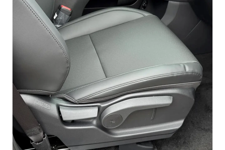 $36500 : Hyundai SANTA FE 2025 AWD XR image 8