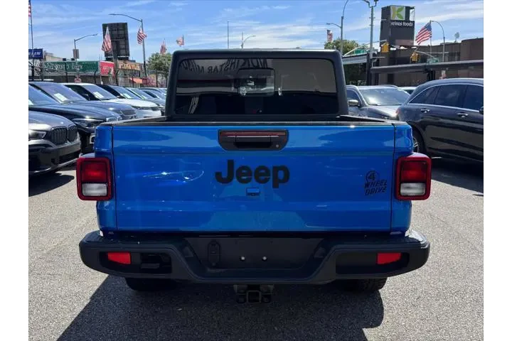 $24990 : Jeep Gladiator 2021 4x4 Spor image 5