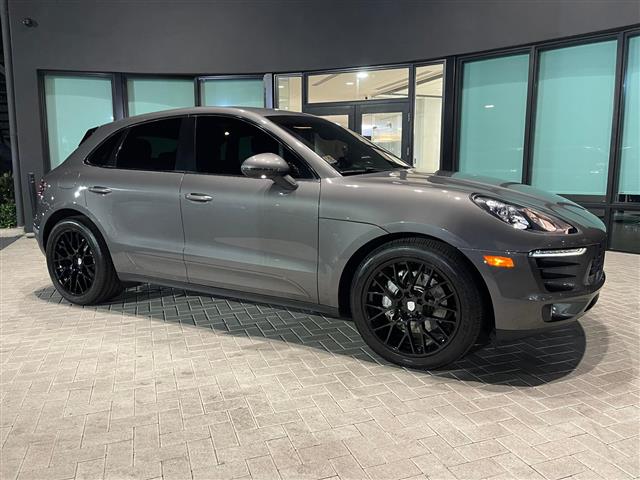 $21900 : Porche Macan S 2015 AWD image 3