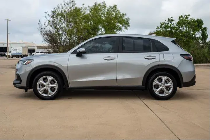 $24941 : Honda HR-V 2024 LX 4dr Cross image 5