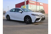 $22977 : Toyota Camry 2024 SE 4dr Sed thumbnail