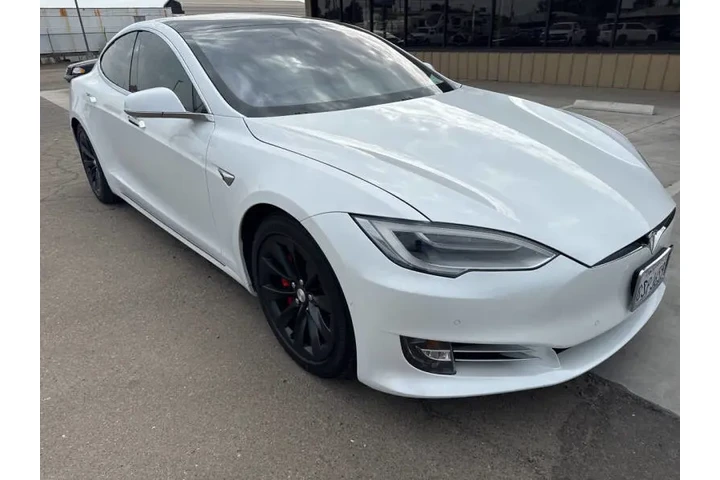 $27999 : 2020 Model S Performance image 8