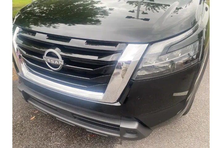 $32498 : Nissan Pathfinder 2025 SV 4d image 2