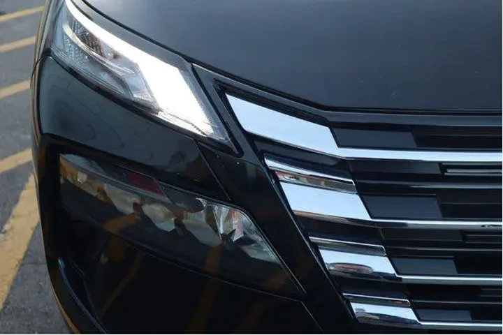 $24720 : Nissan Rogue 2024 AWD SV 4dr image 10