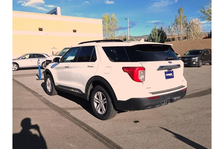 $28998 : Ford Explorer 2022 AWD XLT 4 image 7