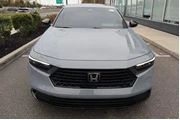 $24670 : Honda Accord Hybrid 2024 Spo thumbnail