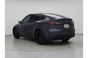 $27998 : Tesla Model Y 2022 AWD Long thumbnail