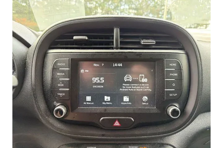 $15118 : Kia Soul 2020 X-Line 4dr Cro image 3