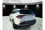 $23985 : Kia Sportage 2023 AWD X-Line thumbnail