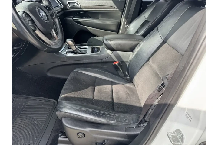 $18742 : Jeep Grand Cherokee 2018 4x4 image 10