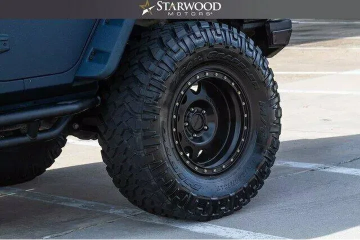 $26998 : Jeep Wrangler Unlimited 2017 image 5