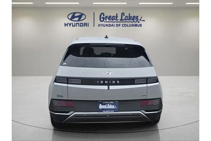 $27877 : Hyundai IONIQ 5 2024 AWD SEL image 4