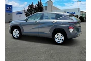 $22495 : Hyundai KONA 2024 AWD SE 4dr thumbnail