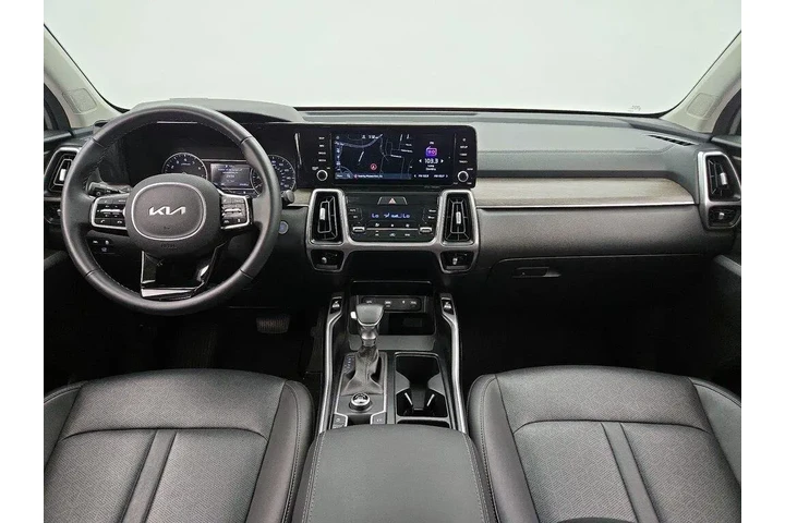 $29998 : Kia Sorento 2023 EX 4dr SUV image 9