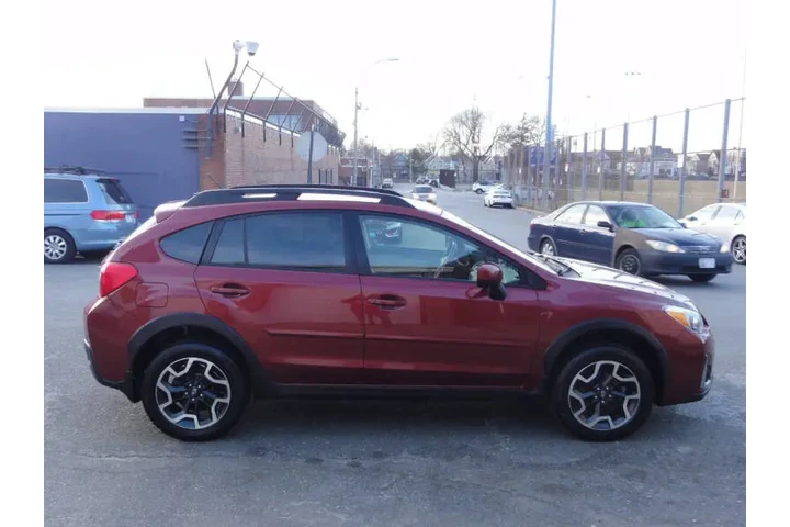 $8950 : 2017 Crosstrek 2.0i Premium image 6