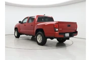 $29998 : Toyota Tacoma 2018 4x4 SR V6 thumbnail