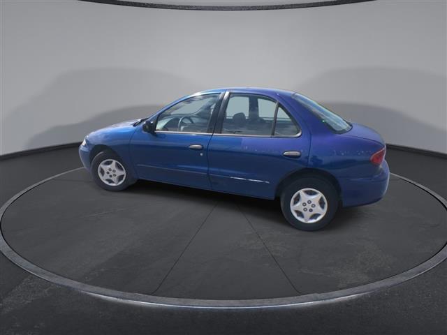 $3000 : PRE-OWNED 2003 CHEVROLET CAVA image 6