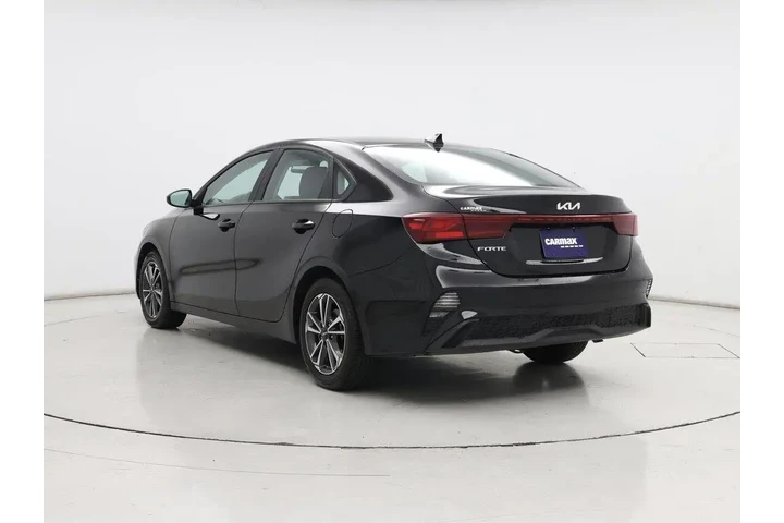 $18998 : Kia Forte 2024 LXS 4dr Sedan image 2