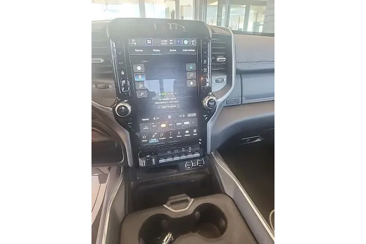 Ram 2500 2022 4x4 Laramie 4d image 2