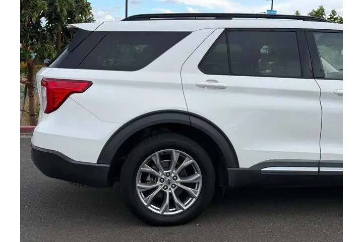 $16991 : Ford Explorer 2020 AWD XLT 4 image 6