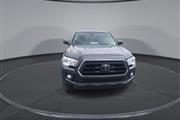 $36200 : PRE-OWNED 2022 TOYOTA TACOMA thumbnail