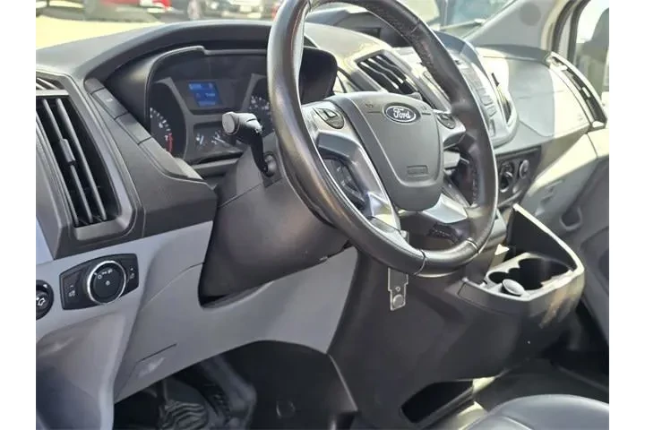 $33500 : Ford Transit 2018 350 HD 2dr image 7