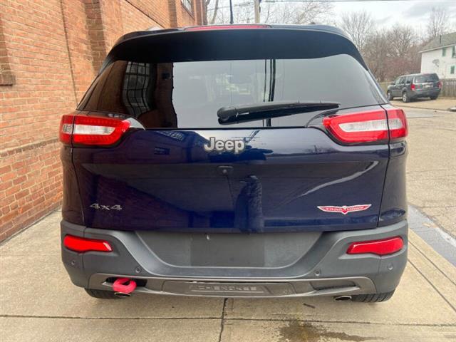 $17000 : 2016 Cherokee Trailhawk image 8