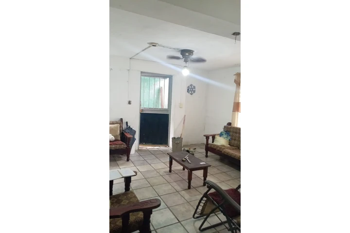 $250 : Alquiler de apartamento image 9