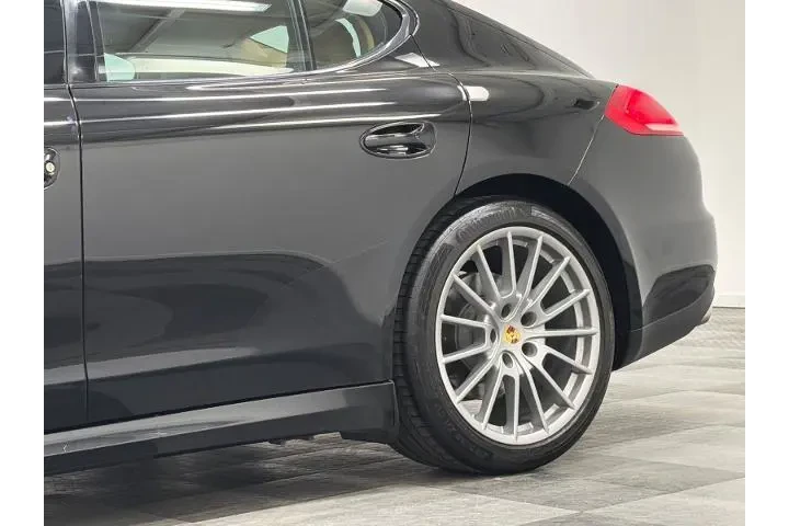 $34000 : Porsche Panamera 2016 4dr Se image 5