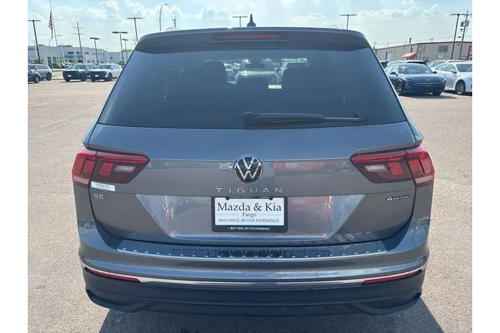 $29998 : 2024 Tiguan 2.0T SE image 6